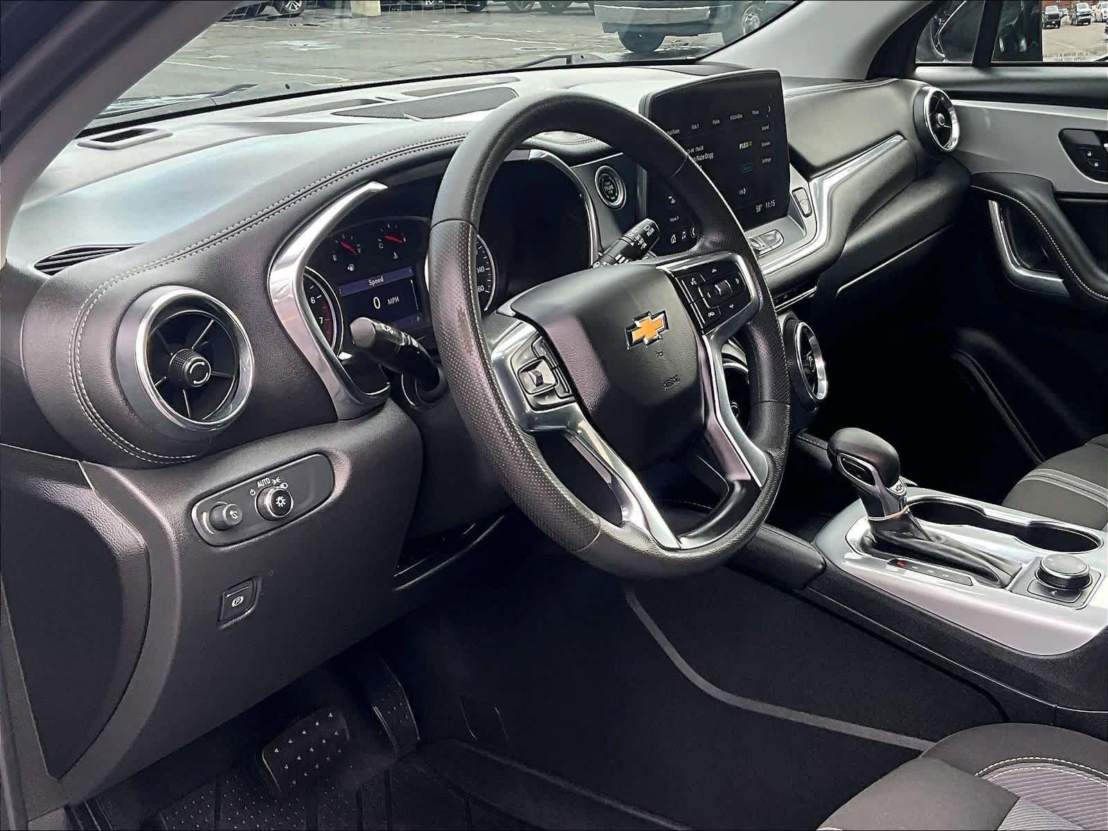 Used 2023 Chevrolet Blazer LT AWD/4WD image 8