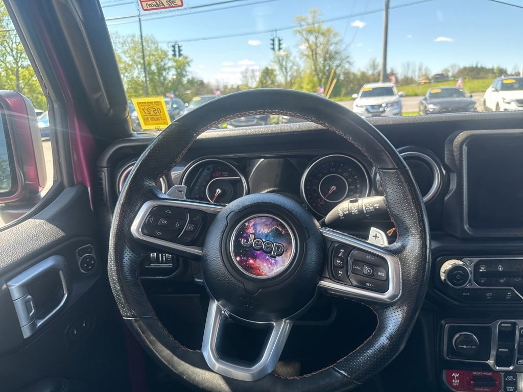 Used 2022 Jeep Wrangler Unlimited Rubicon w/ Dual Top Group AWD/4WD image 26