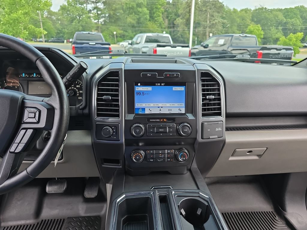 Used 2019 Ford F150 XLT w/ Equipment Group 302A Luxury AWD/4WD image 22