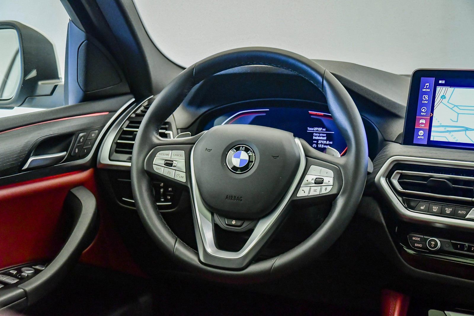 Certified 2023 BMW X4 xDrive30i w/ Premium Package image 12