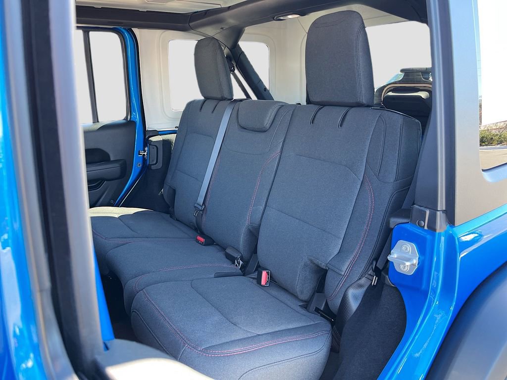 Used 2026 Jeep Wrangler Unlimited Rubicon w/ Safety Group AWD/4WD image 23