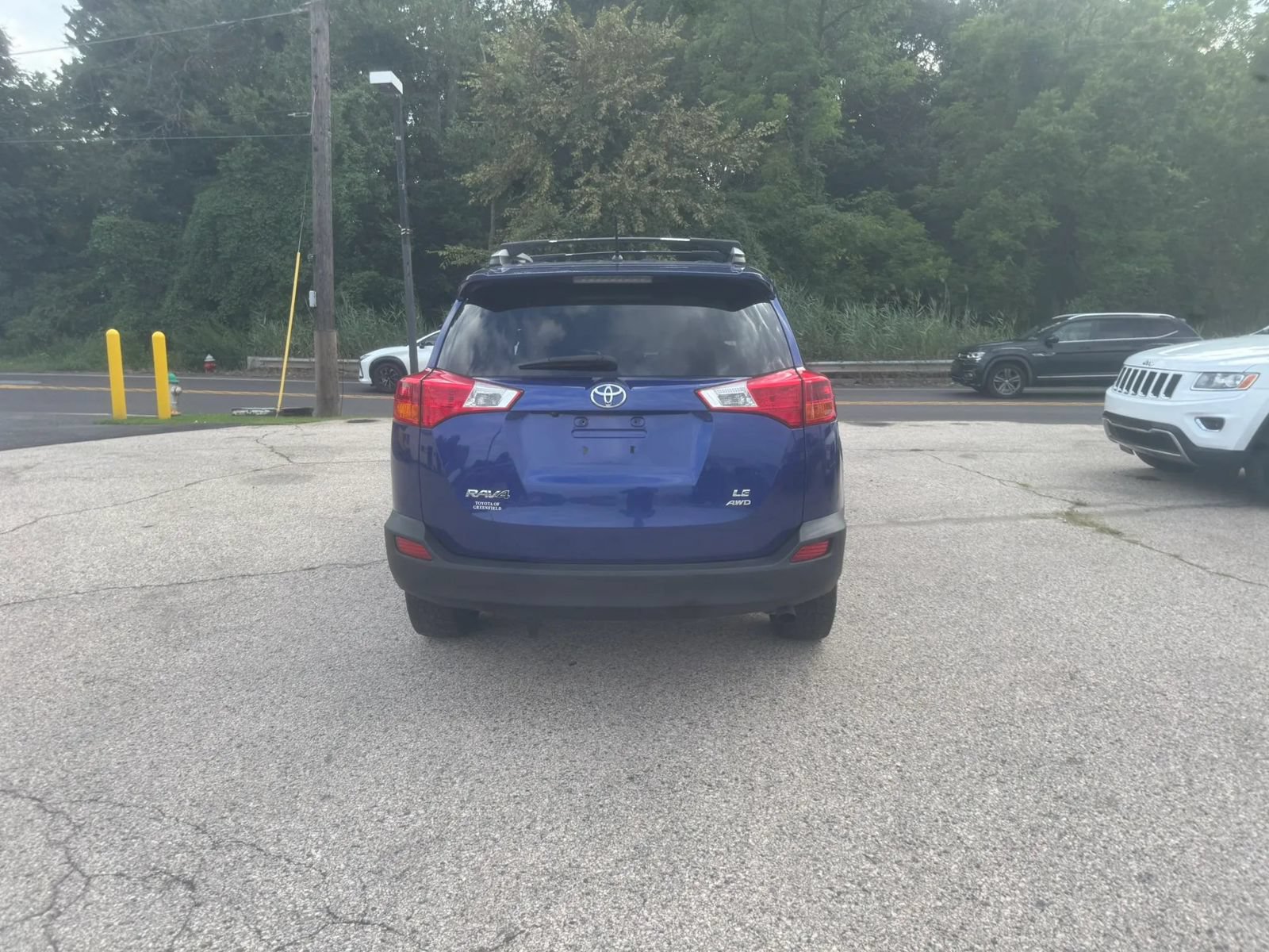 Used 2014 Toyota RAV4 LE AWD/4WD image 6