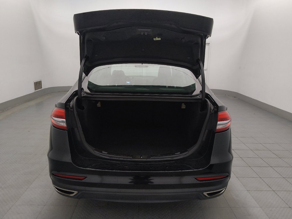 Used 2020 Ford Fusion Titanium AWD/4WD image 29