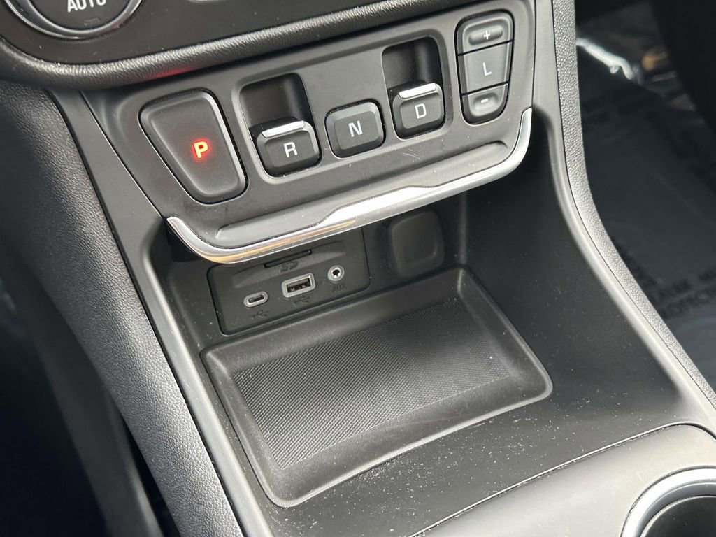 Certified 2020 GMC Terrain SLE w/ Driver Convenience Package image 29