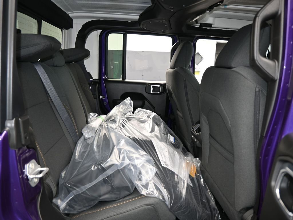 New 2026 Jeep Gladiator Willys image 33