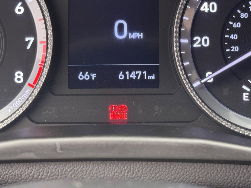 Used 2023 Hyundai Sonata SE w/ Cargo Package image 4