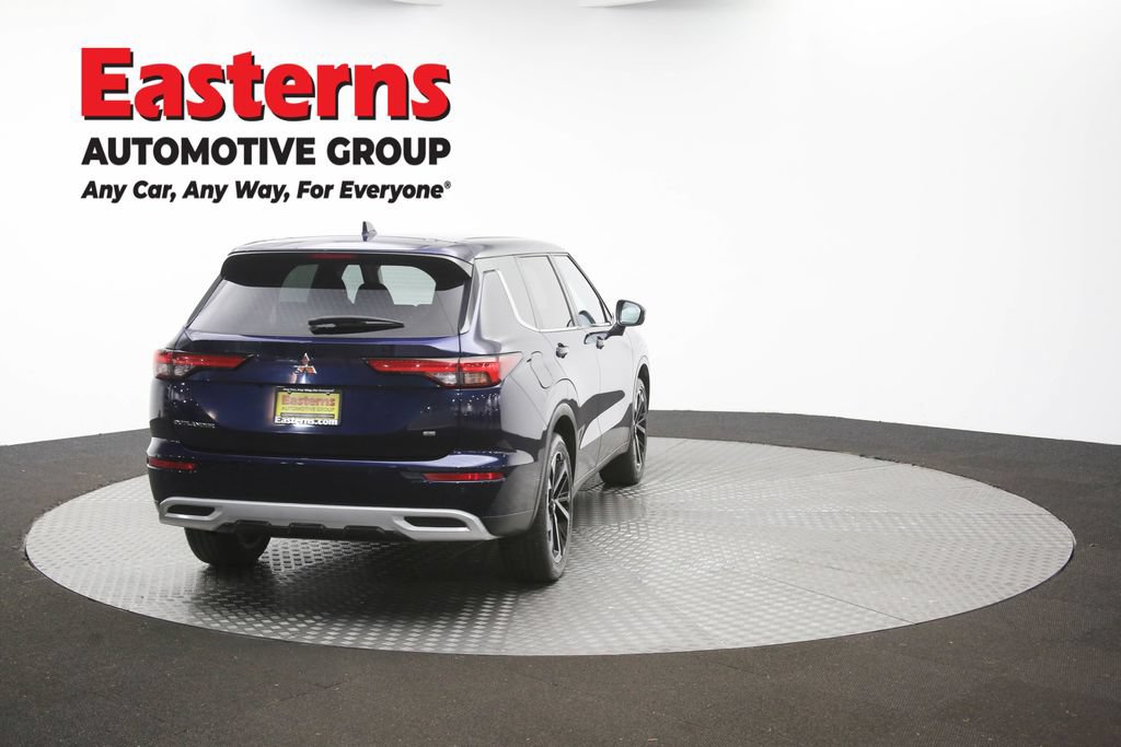 Used 2024 Mitsubishi Outlander SE FWD image 37