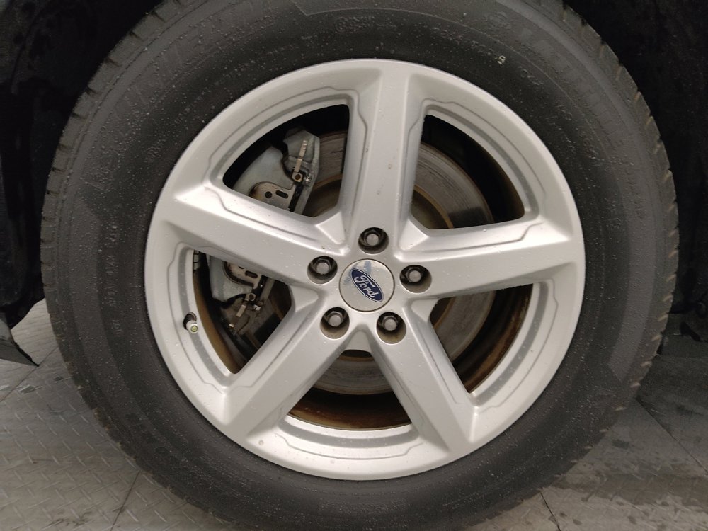 Used 2019 Ford Explorer XLT FWD image 31