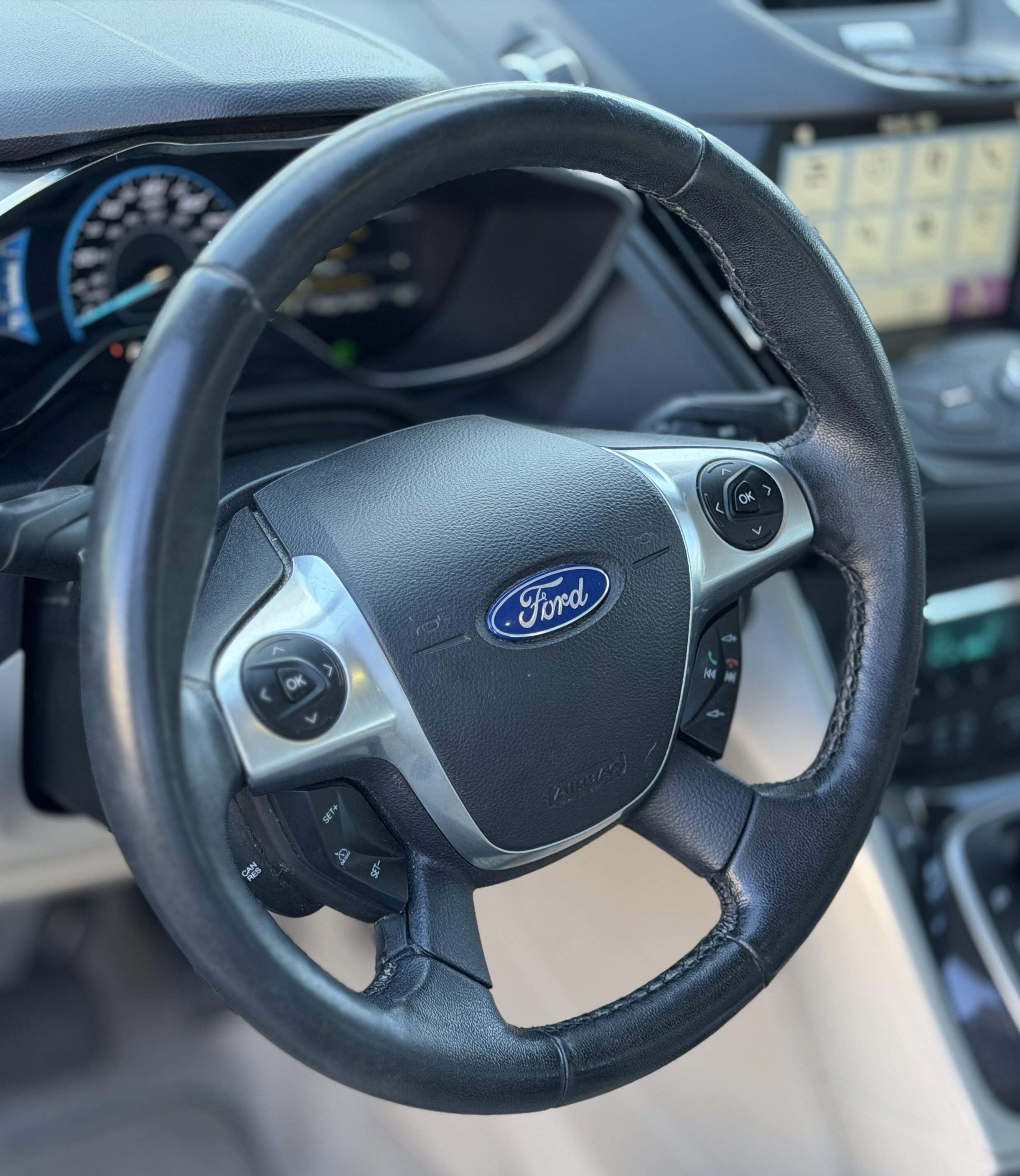 Used 2016 Ford C-MAX Energi SEL image 24