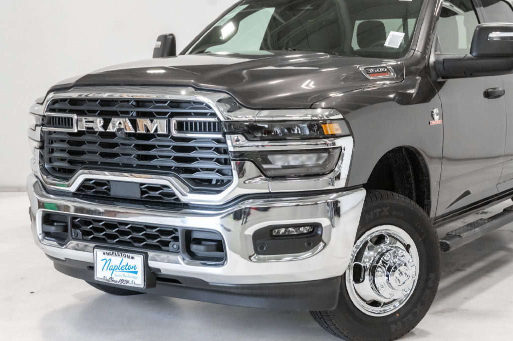 New 2027 RAM 3500 Tradesman AWD/4WD image 2