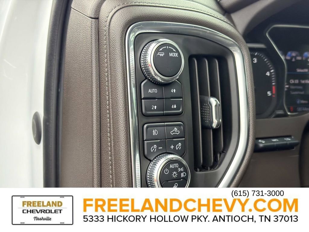 Used 2022 GMC Sierra 2500 Denali w/ Denali Ultimate Package AWD/4WD image 29