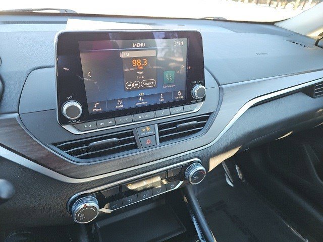 Used 2023 Nissan Altima 2.5 SV image 24