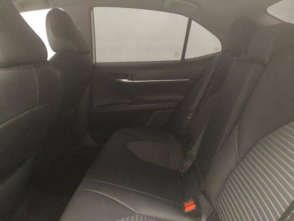 Used 2024 Toyota Camry SE FWD image 18