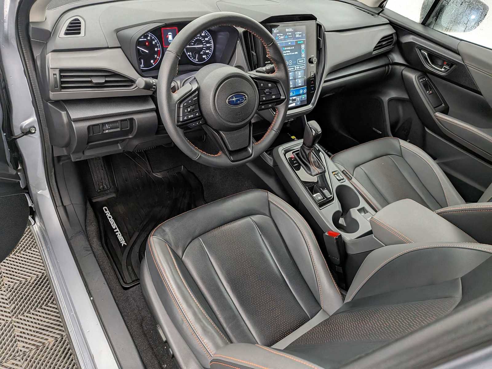 Used 2024 Subaru Crosstrek 2.5i Limited w/ Crosstrek Mirror Package image 2