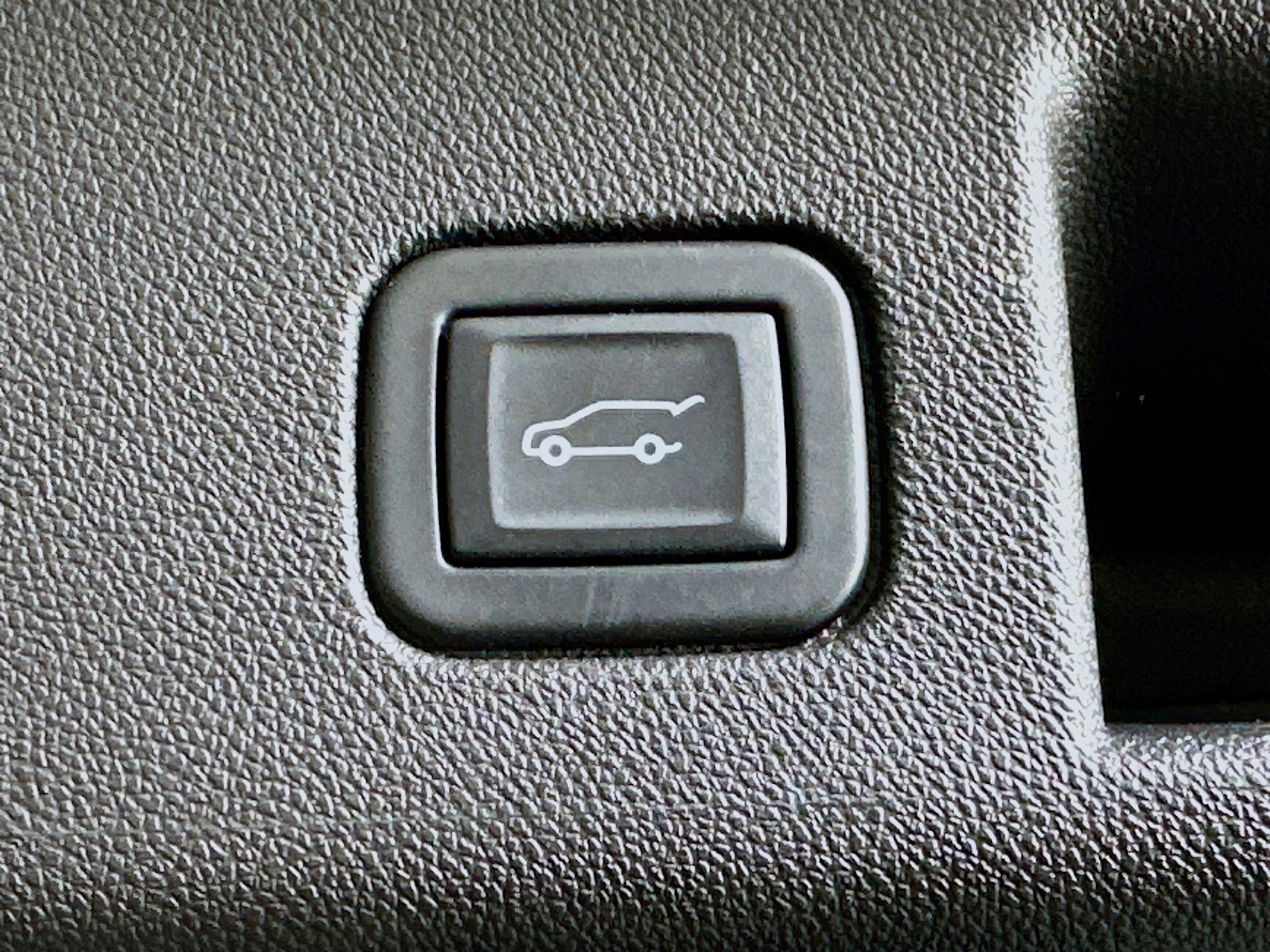 Used 2024 Chevrolet Equinox LT w/ LPO, Floor Liner Package image 28