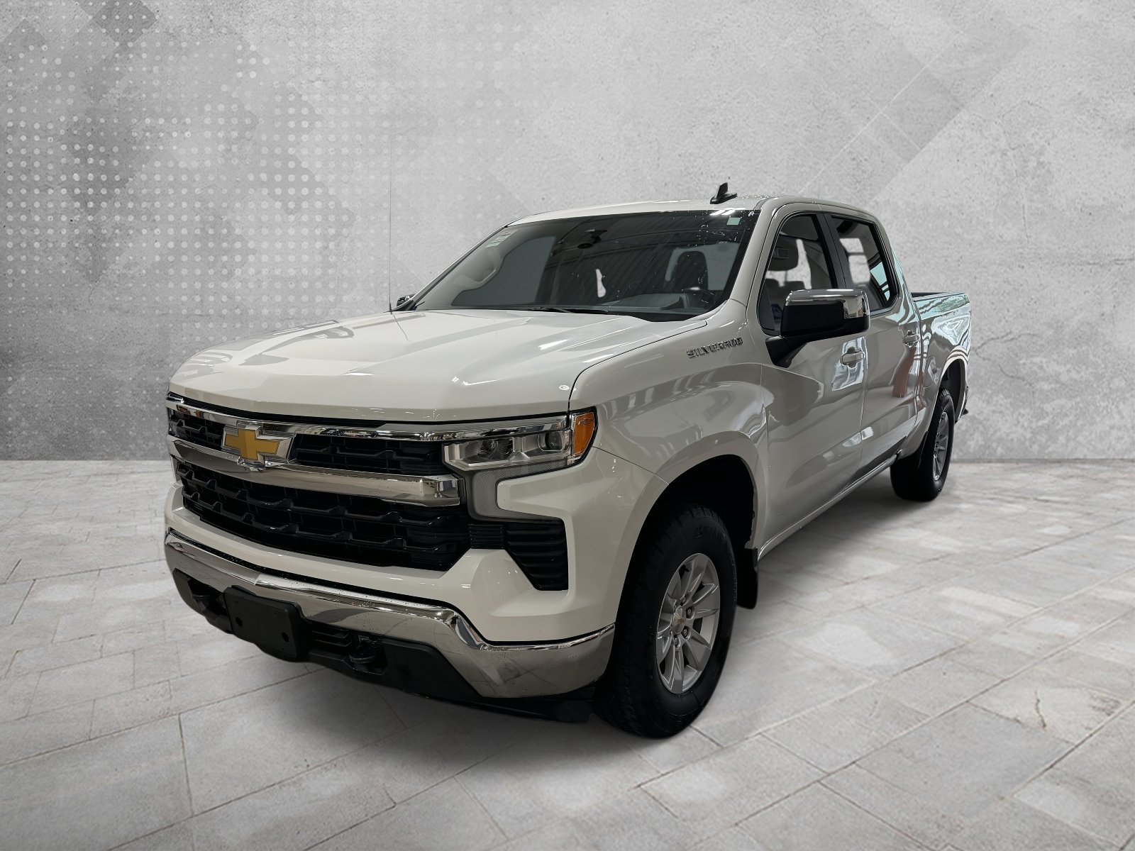 Used 2025 Chevrolet Silverado 1500 LT w/ Work Truck Package AWD/4WD image 4