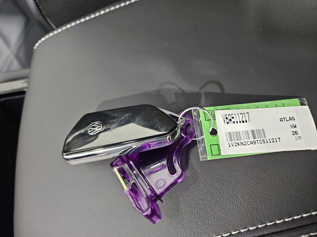 New 2026 Volkswagen Atlas SE image 28