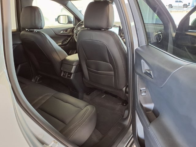 Used 2026 Chevrolet Equinox LT AWD/4WD image 29
