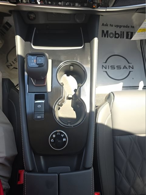 New 2026 Nissan Rogue Platinum w/ Platinum Premium Package AWD/4WD image 15