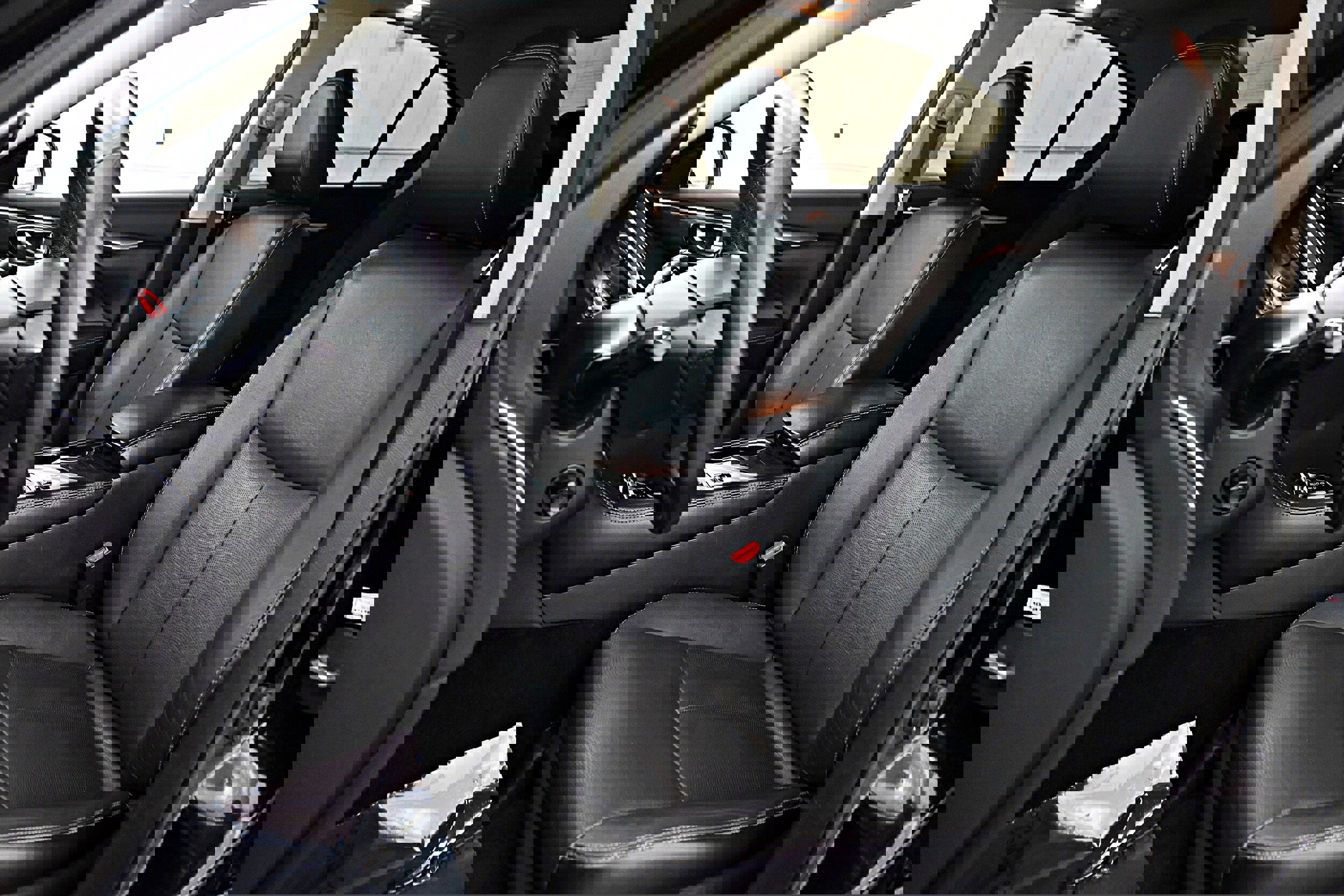 Used 2016 INFINITI Q50 3.0t Premium image 5