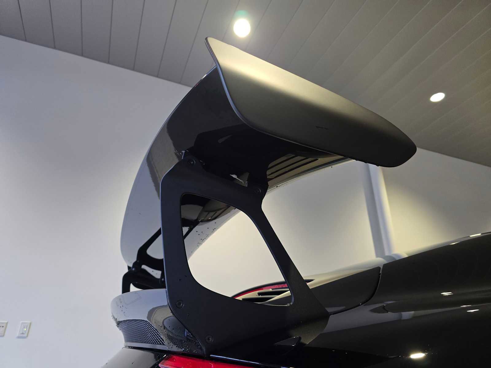 Used 2019 Porsche 911 GT3 RS image 23