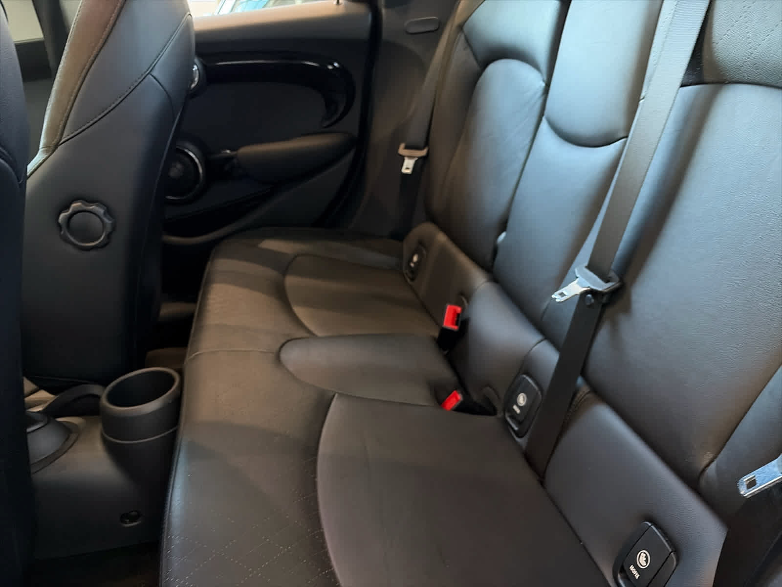 Used 2018 MINI Cooper S FWD image 10