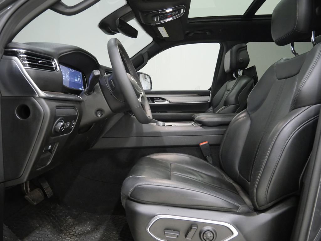 Used 2023 Jeep Wagoneer Series II image 12