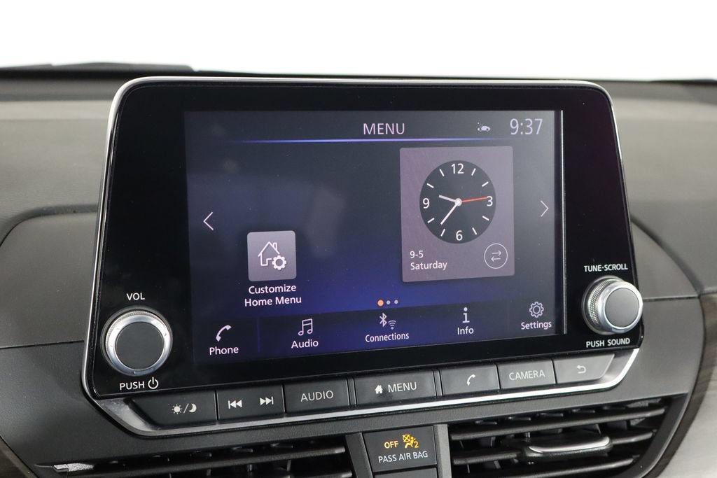 Used 2025 Nissan Altima 2.5 SV FWD image 30