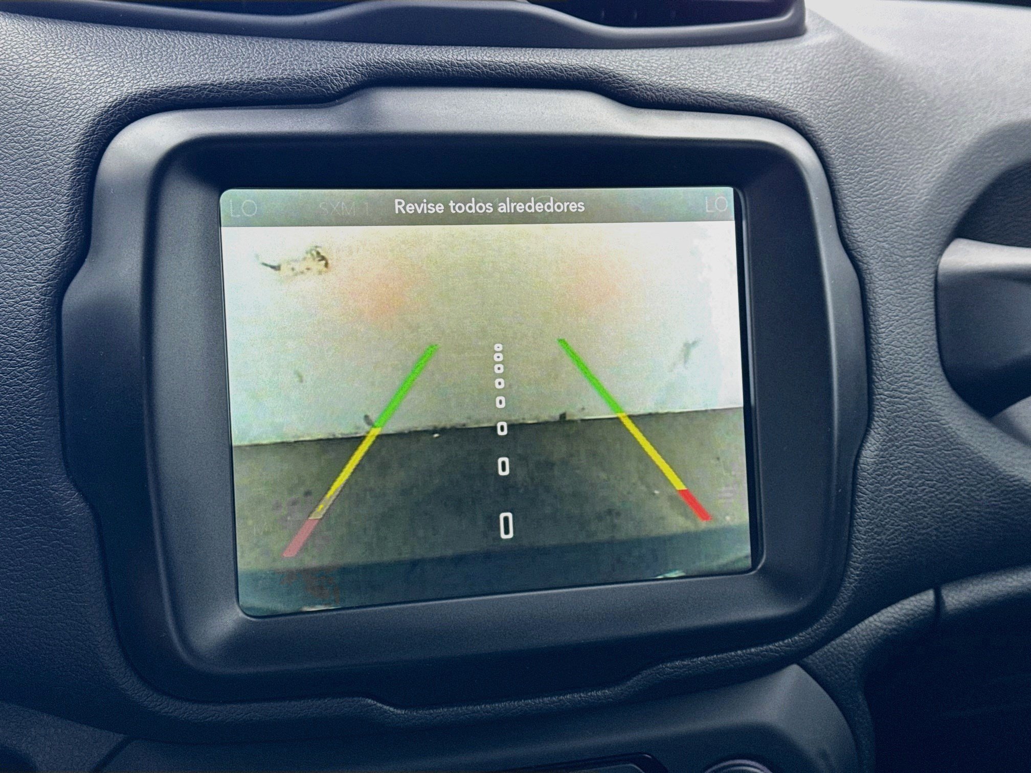Used 2018 Jeep Renegade Limited w/ UConnect 8.4 Nav Group FWD image 10