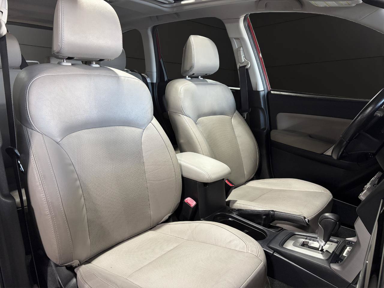 Used 2017 Subaru Forester 2.5i Limited AWD/4WD image 17