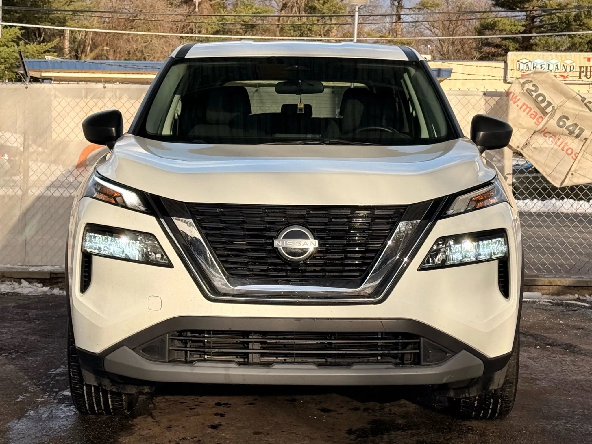 Used 2023 Nissan Rogue S AWD/4WD image 51