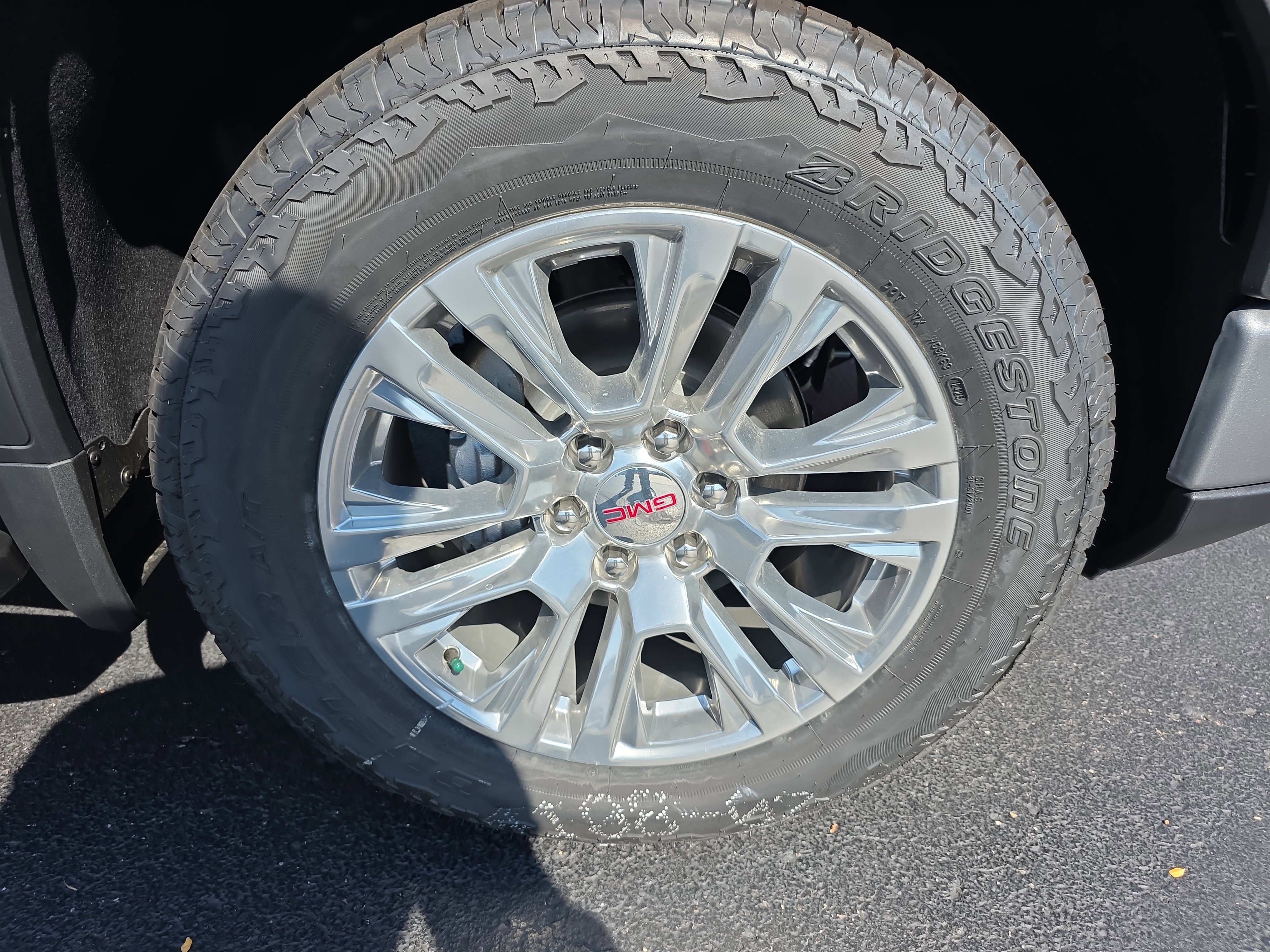 New 2026 GMC Sierra 1500 Denali w/ Technology Package image 2