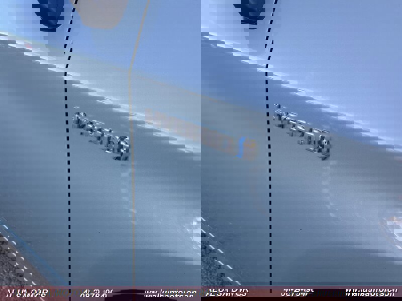 Used 2013 Toyota Prius Three FWD image 11