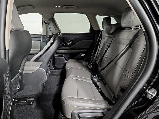 Used 2026 Lincoln Corsair Premiere FWD image 10