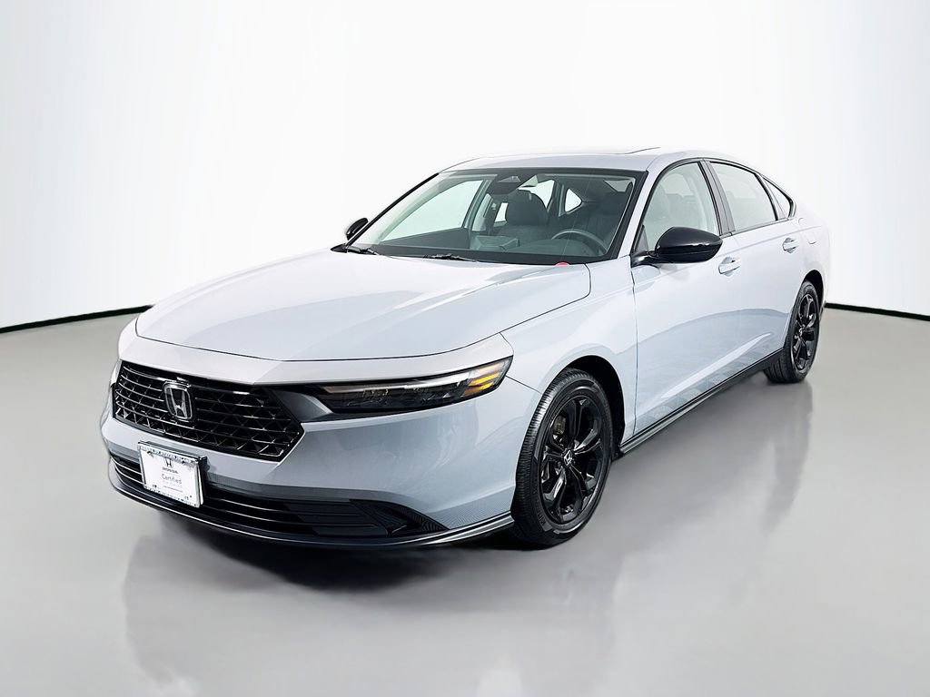 Certified 2025 Honda Accord SE image 1