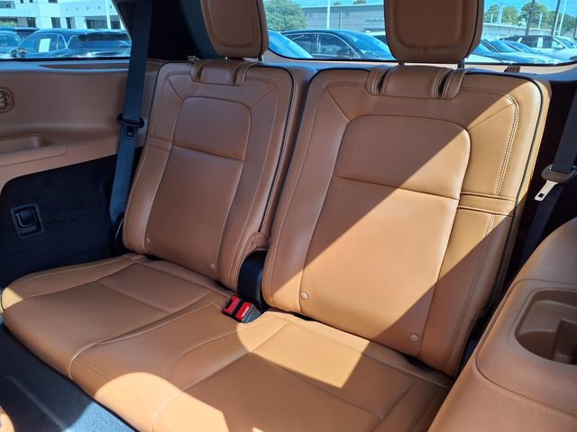 Certified 2023 Lincoln Aviator Black Label w/ Dynamic Handling Package AWD/4WD image 6