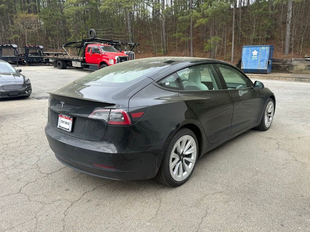 Used 2021 Tesla Model 3 Standard Range Plus image 7