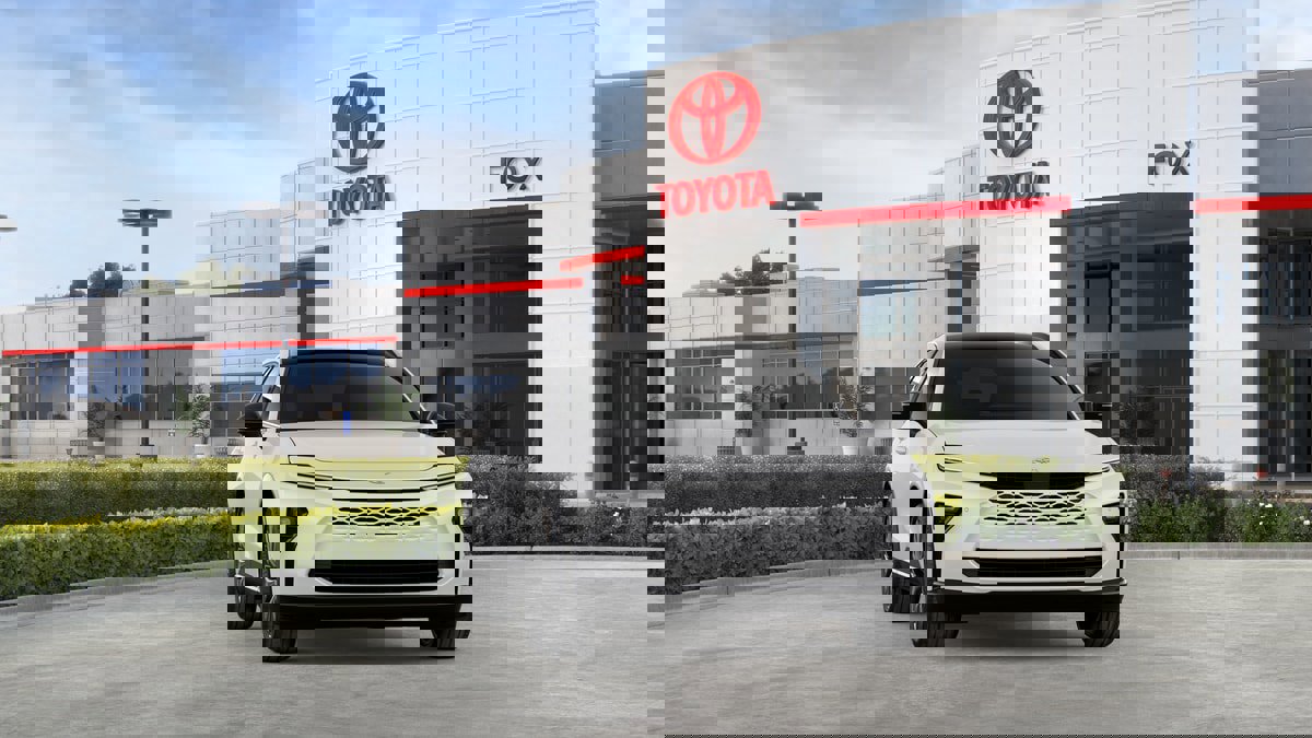 New 2026 Toyota Crown Signia image 16