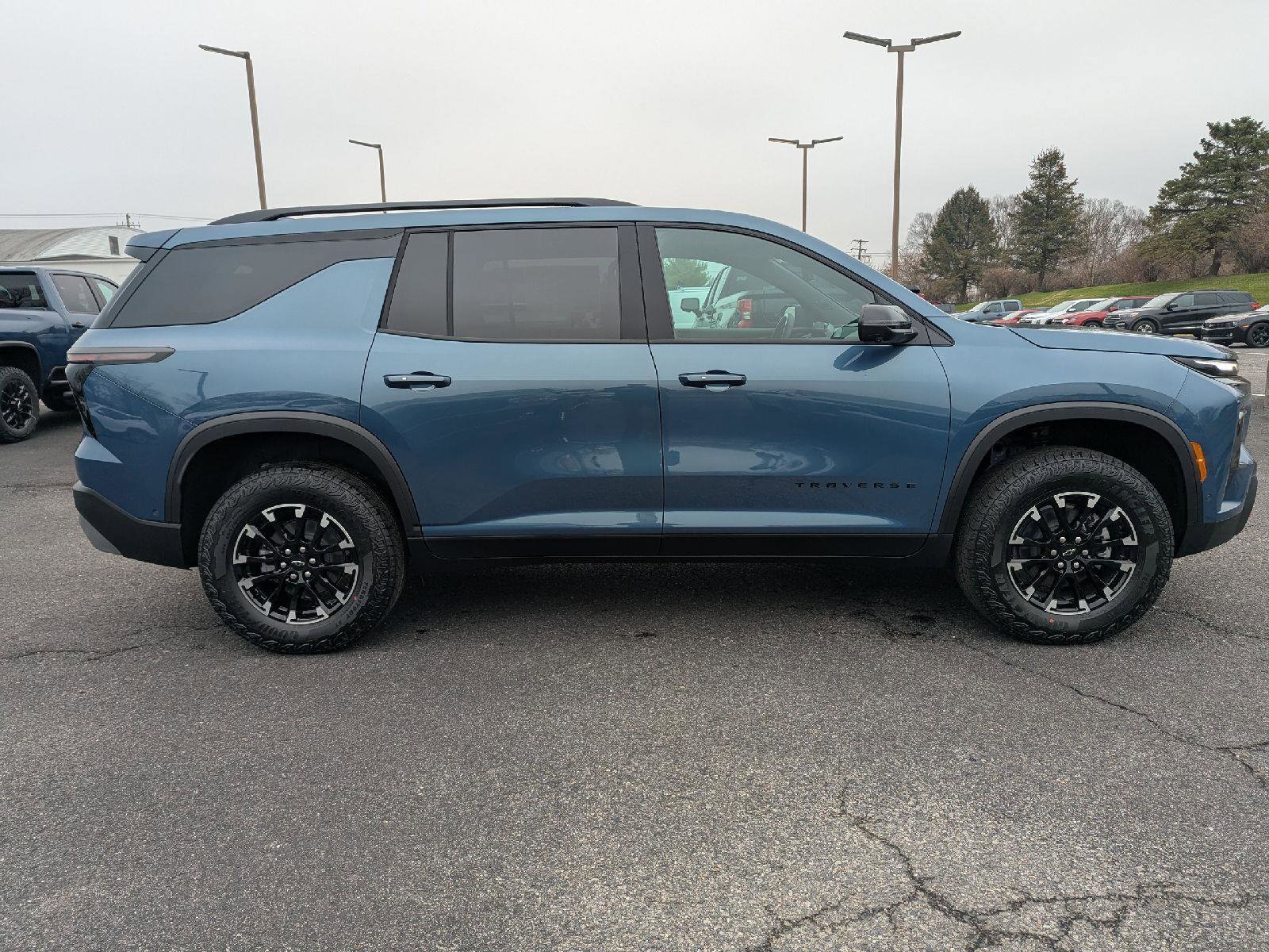 New 2026 Chevrolet Traverse Z71 w/ Enhanced Driving Package image 12