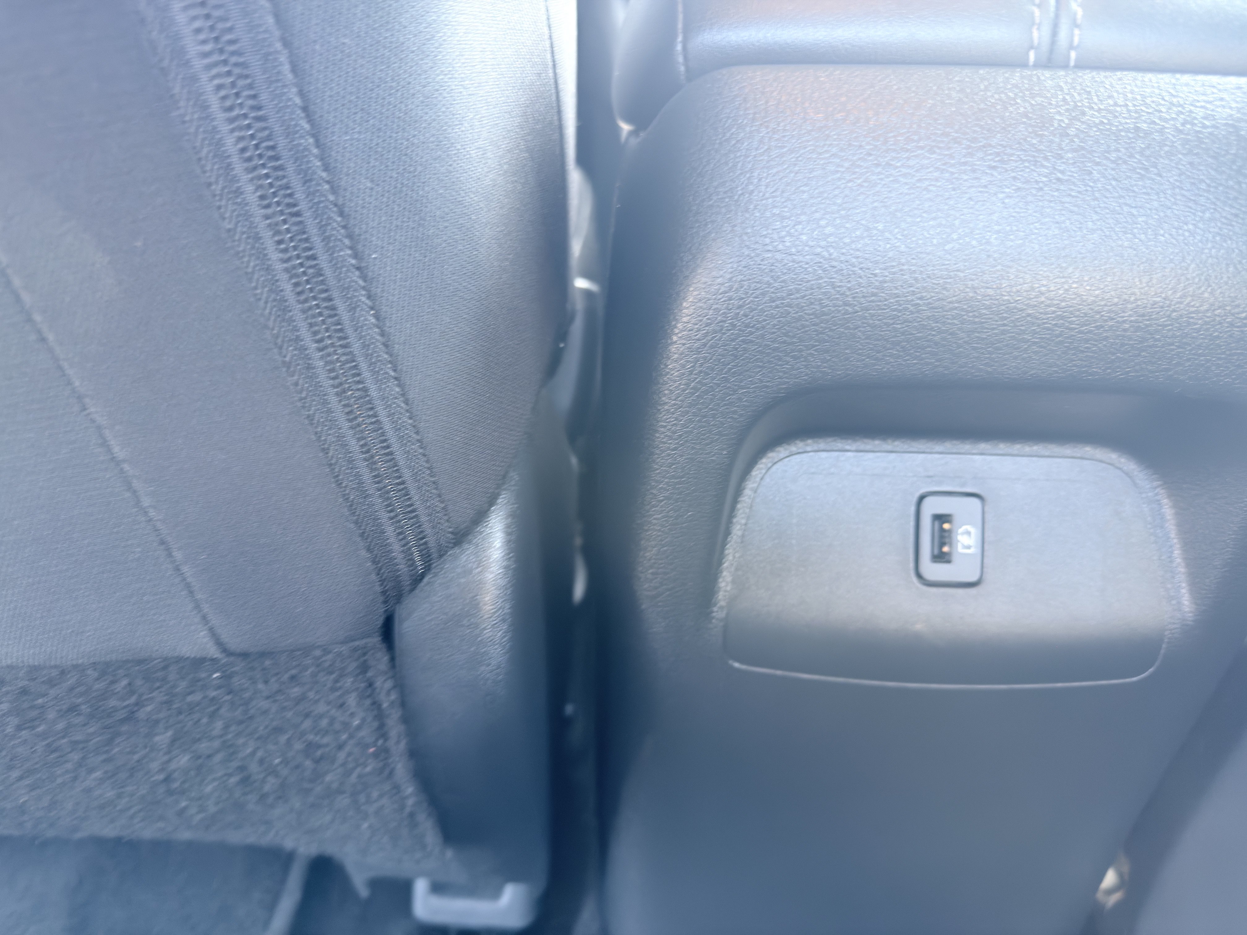 Used 2023 Nissan Sentra SV FWD image 19