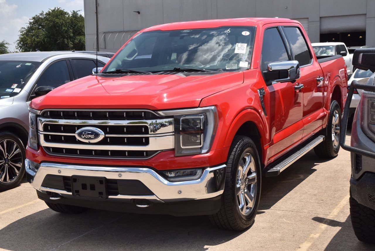 Used 2022 Ford F150 Lariat w/ Equipment Group 502A High AWD/4WD image 2