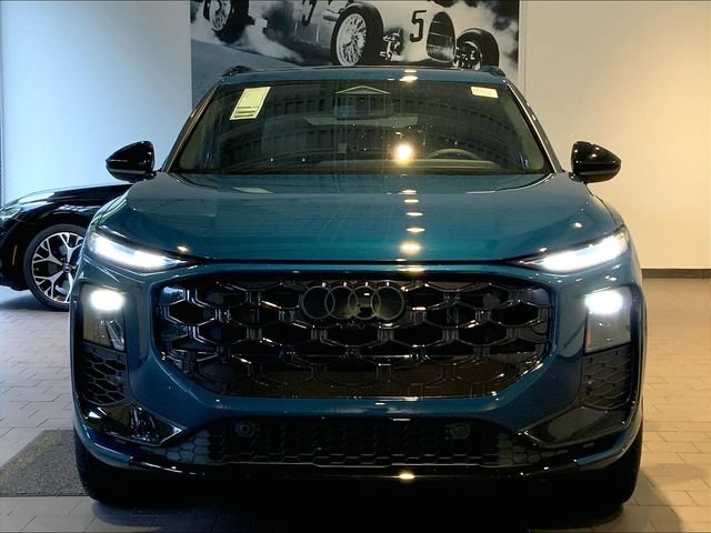 New 2026 Audi Q3 quattro 2.0T AWD/4WD image 5