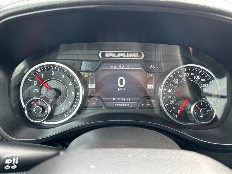 Used 2021 RAM 1500 Laramie w/ Sport Appearance Package image 26