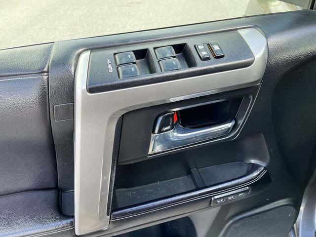 Used 2017 Toyota 4Runner Limited image 17