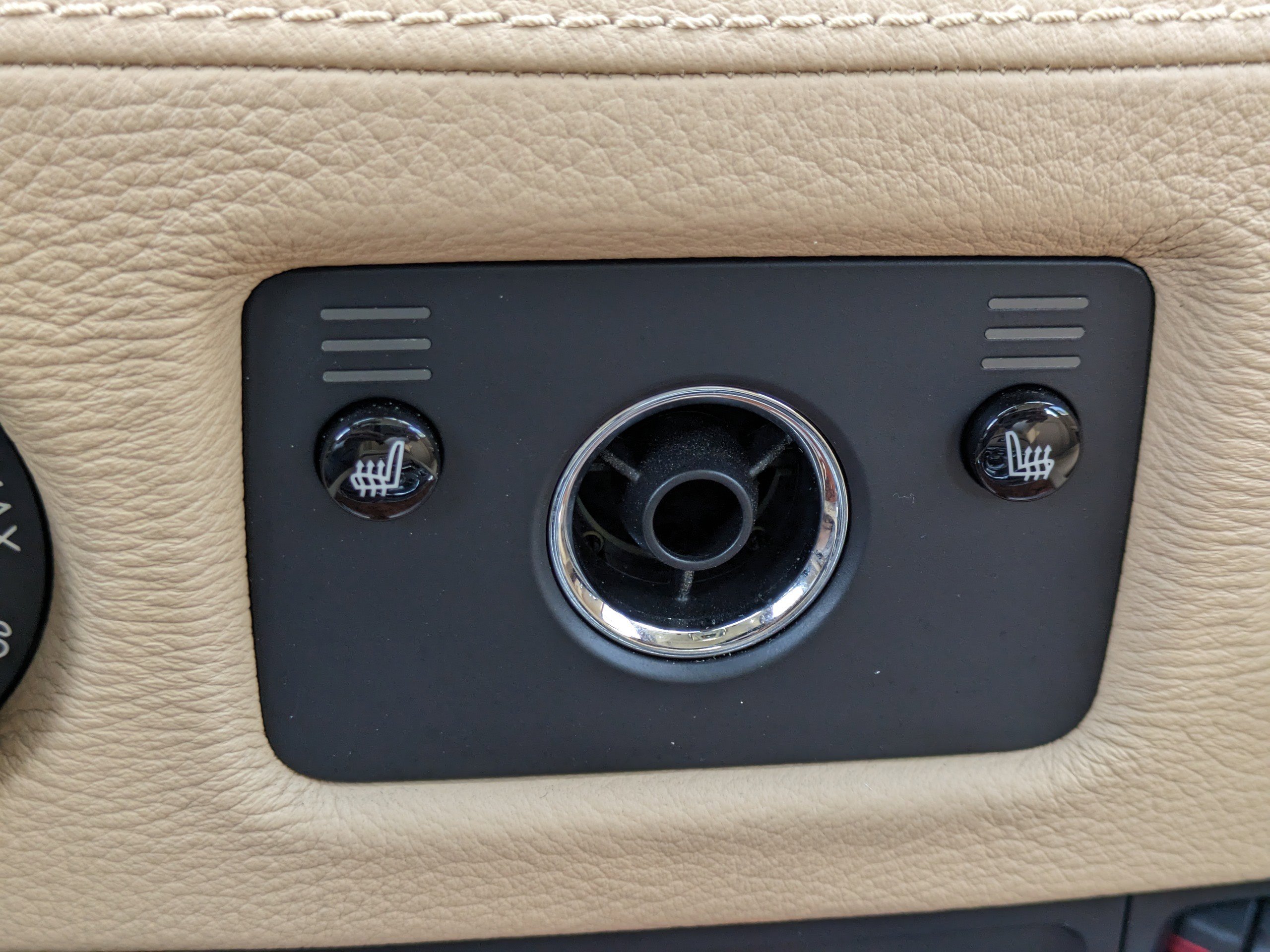 Used 2010 Rolls-Royce Ghost image 35