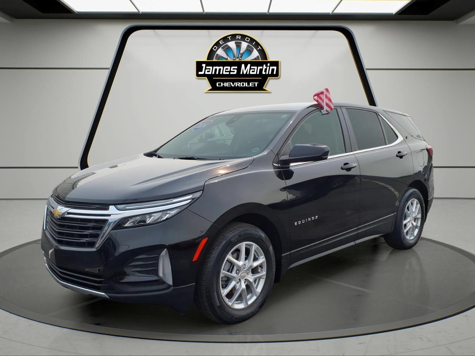 Certified 2024 Chevrolet Equinox LT w/ LPO, Floor Liner Package FWD image 1