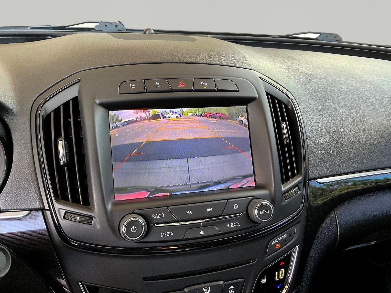 Used 2014 Buick Regal Premium w/ Driver Confidence Package #1 FWD image 14