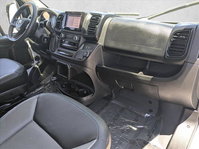 Used 2024 RAM ProMaster 2500 w/ Convenience Group FWD image 18