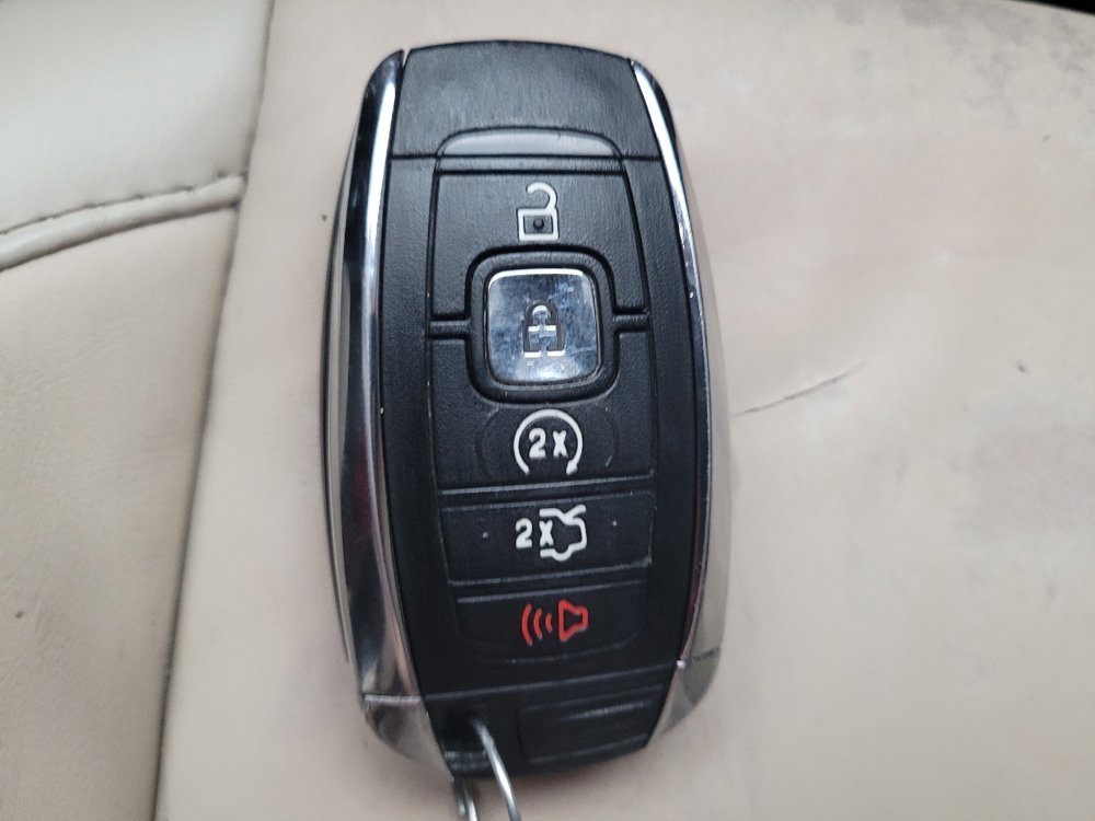 Used 2018 Lincoln MKC Select w/ Select Plus Package image 32