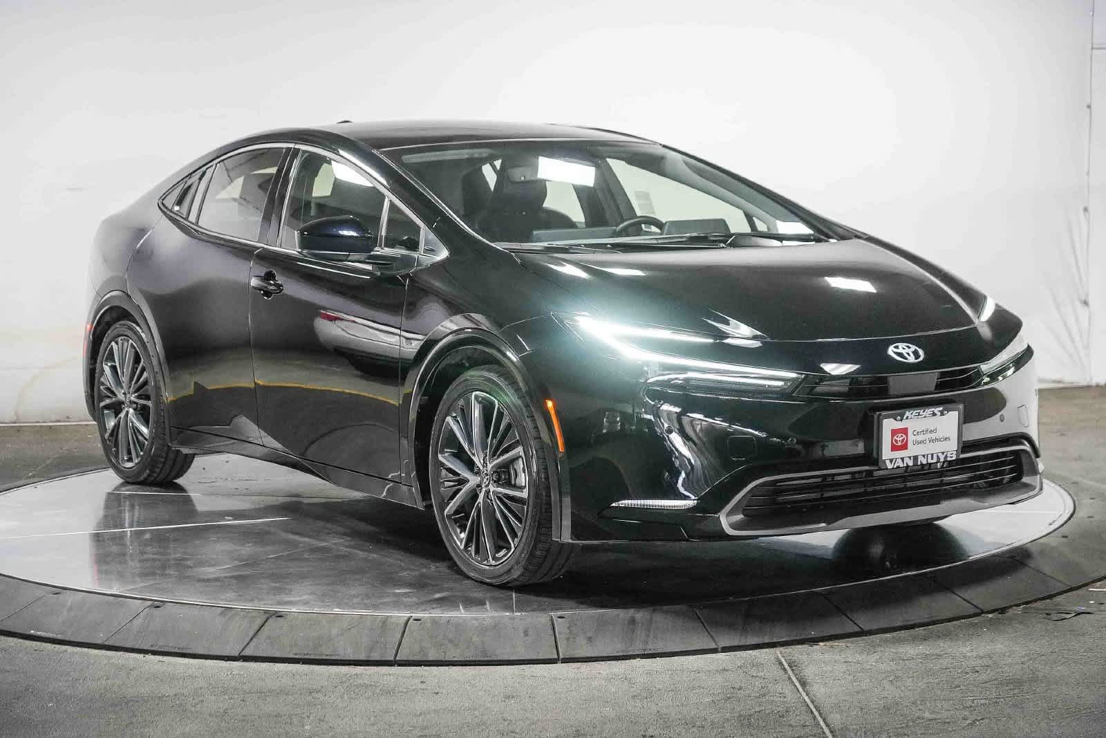 Certified 2024 Toyota Prius XLE FWD image 7